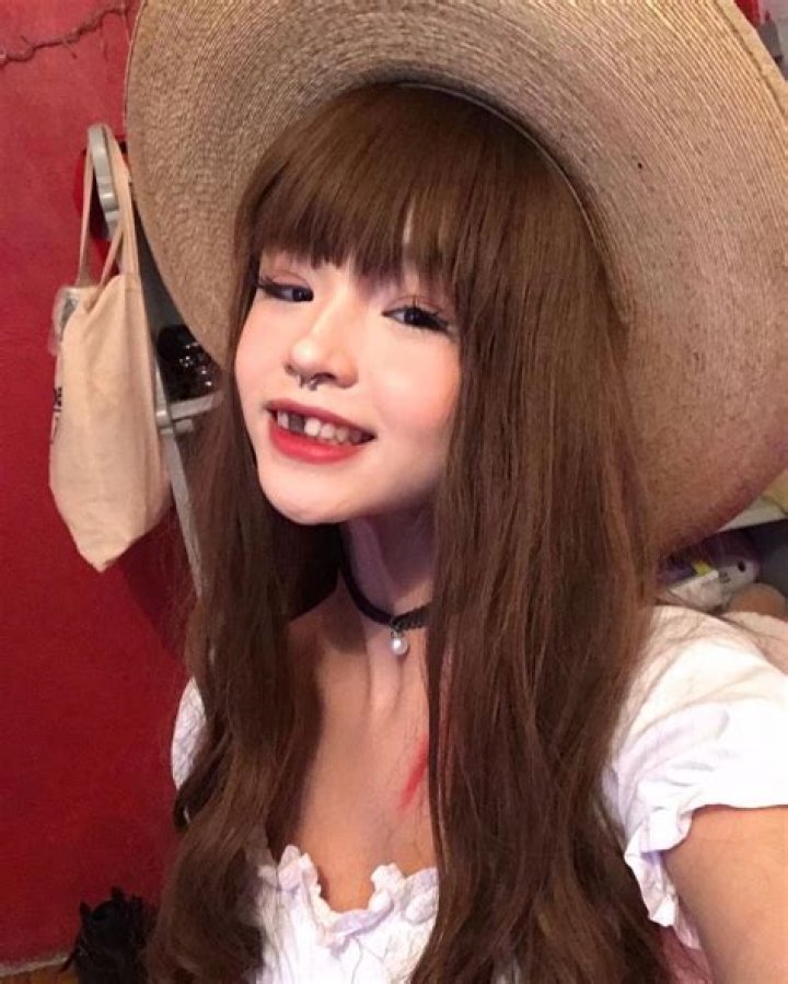 Aiko Tanaka: A Rising Star in the Entertainment Industry