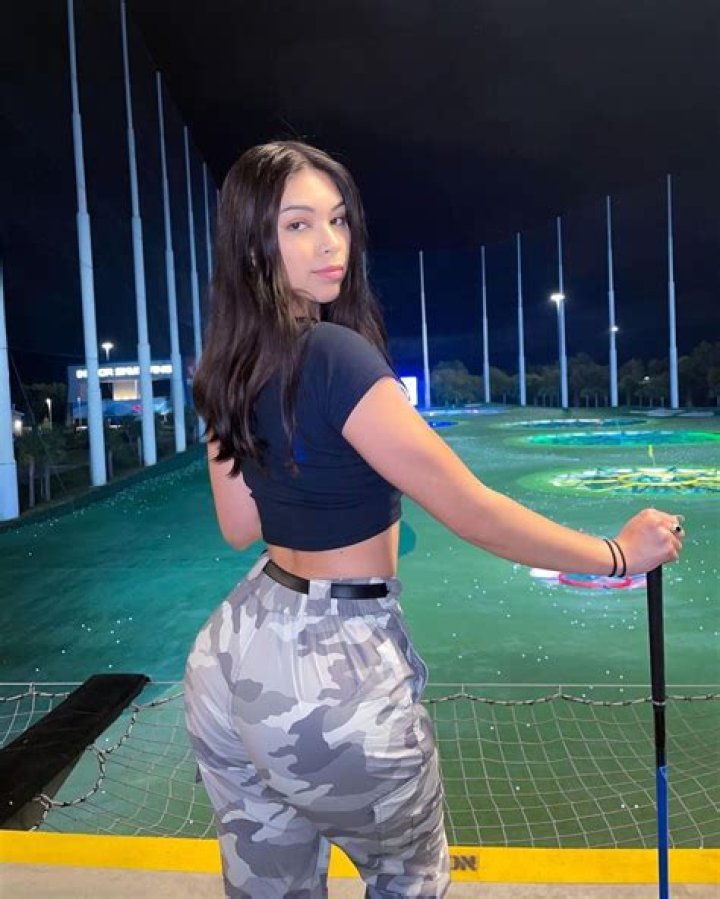 Aishahofey Age: Unveiling the Life, Career, and Journey