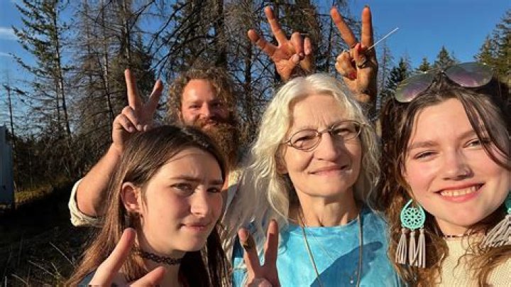 Alaskan Bush Family Ages: Discover the Fascinating Lives of the Kilcher Clan
