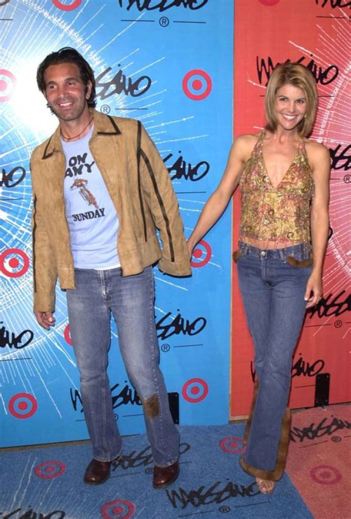 Alex O'Loughlin and TV Shows: A Comprehensive Look at His Impressive Career