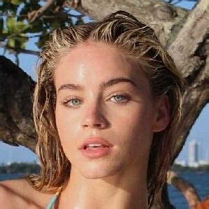 Alexa Blair Robertson Age: A Comprehensive Look into Her Life and Career