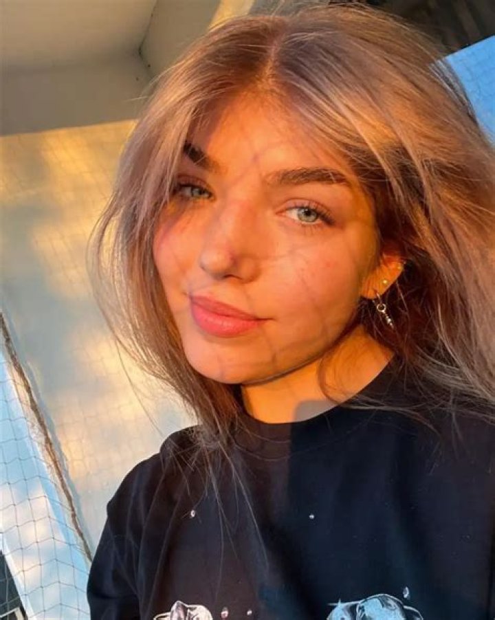 Amyophia Nudes: Understanding the Phenomenon and Its Implications