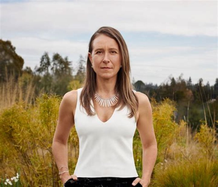 Anne Wojcicki Net Worth: The Fascinating Journey of a Biotech Pioneer