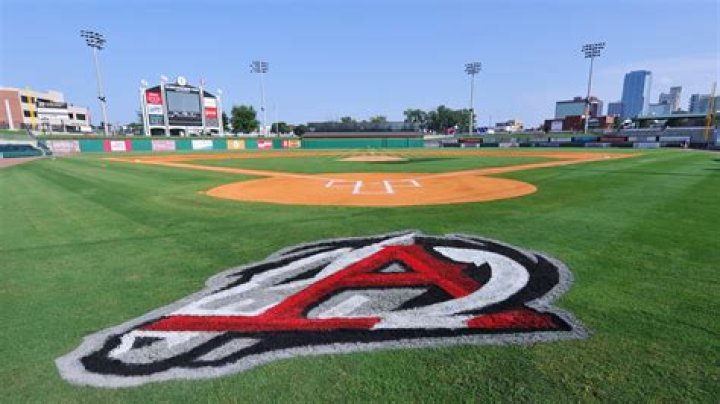 Arkansas Travelers: Your Ultimate Guide to Exploring the Natural State