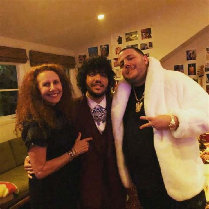 Benny Blanco's Parents: Unveiling the Roots of a Music Powerhouse