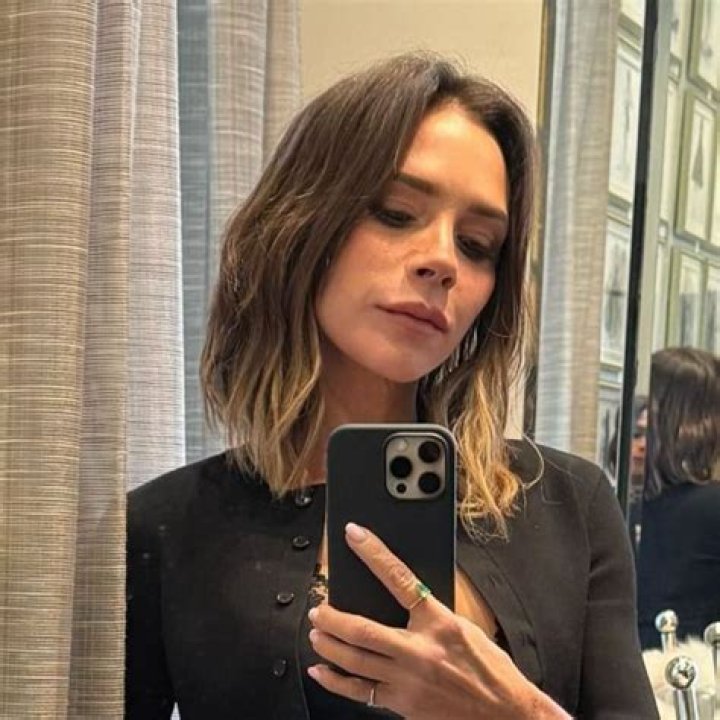 Victoria Beckham's Bob Cut: A Fashion Icon's Timeless Hairstyle