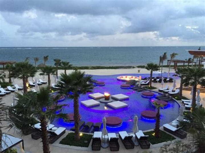 Breathless Riviera Cancun Reviews: An In-Depth Look at Your Dream All-Inclusive Paradise