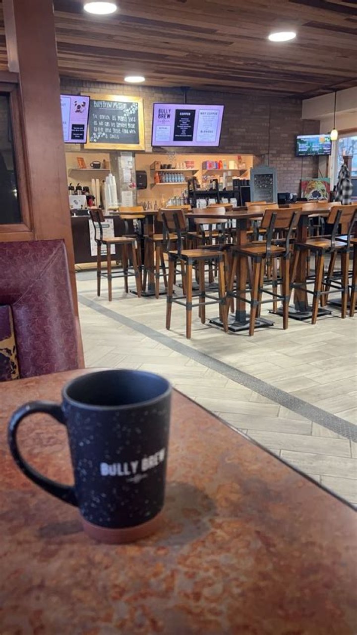 Bully's East Restaurant Diego: A Culinary Experience with a Twist