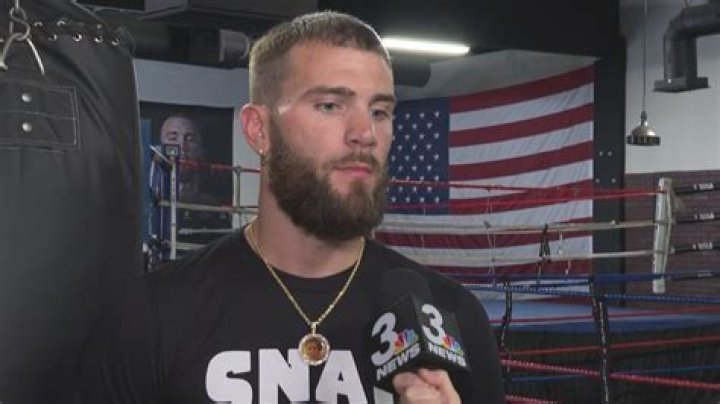 Caleb Boxer: Rising Star in the World of Mixed Martial Arts