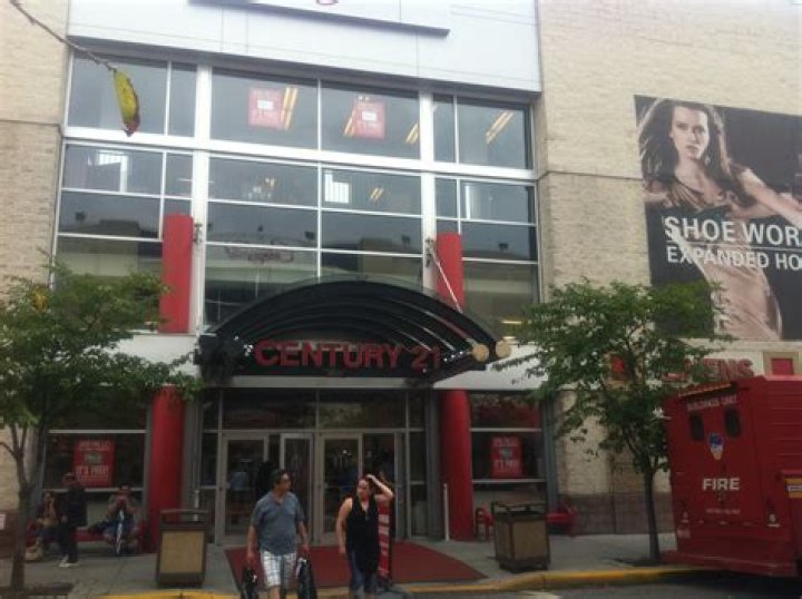 Century 21 Upper West Side NYC: A Comprehensive Guide to Shopping and Luxury Experience