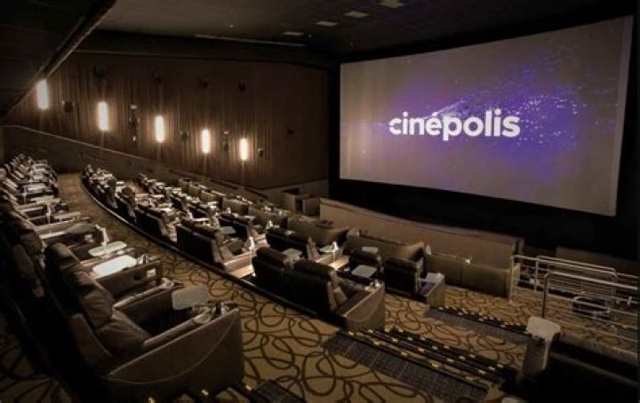 Cin&eacute;polis McKinney: Your Ultimate Movie-Watching Experience