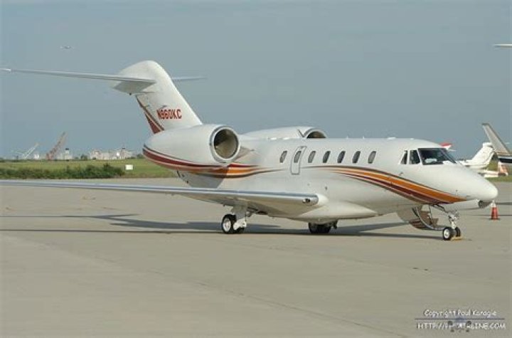 Clark Hunt Jet: The Ultimate Guide to Luxury and Innovation