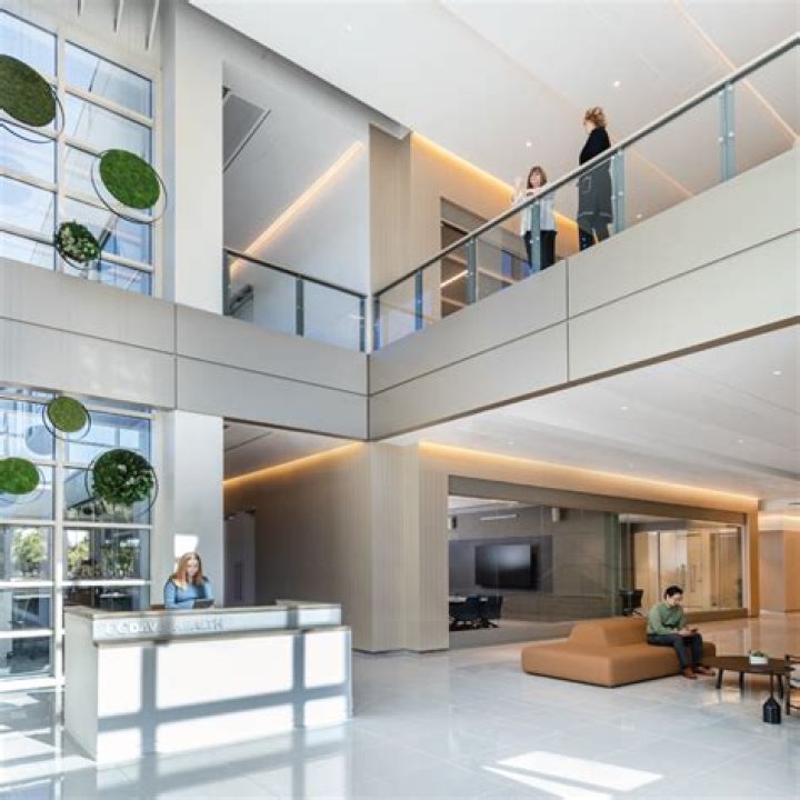 Clive Davis Health: A Comprehensive Look into the Music Icon's Wellness Journey