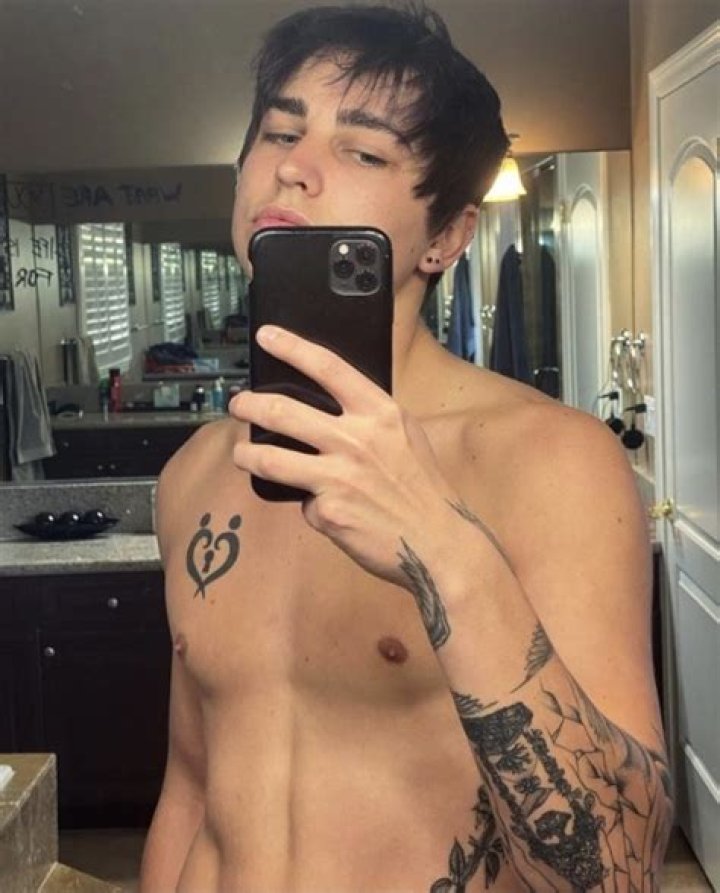 Colby Brock Height: A Comprehensive Look at the Rising Star