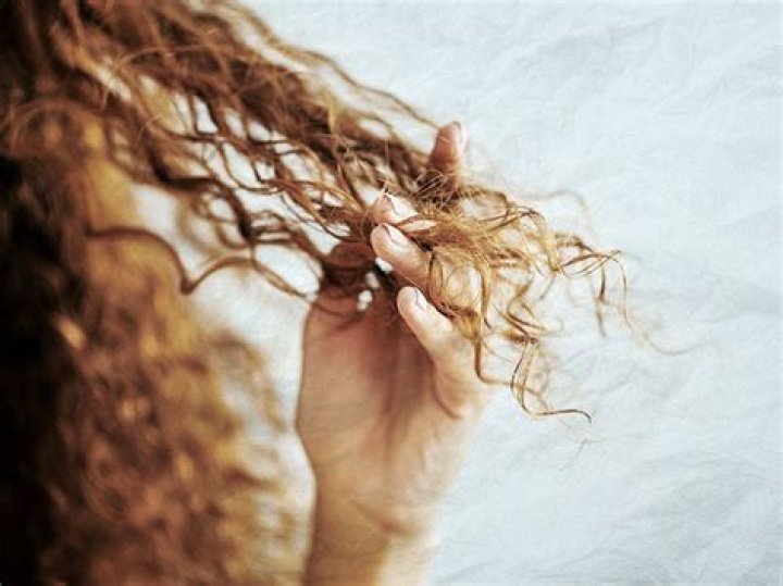 Understanding Compulsive Hair Twirling: Causes, Effects, and Solutions