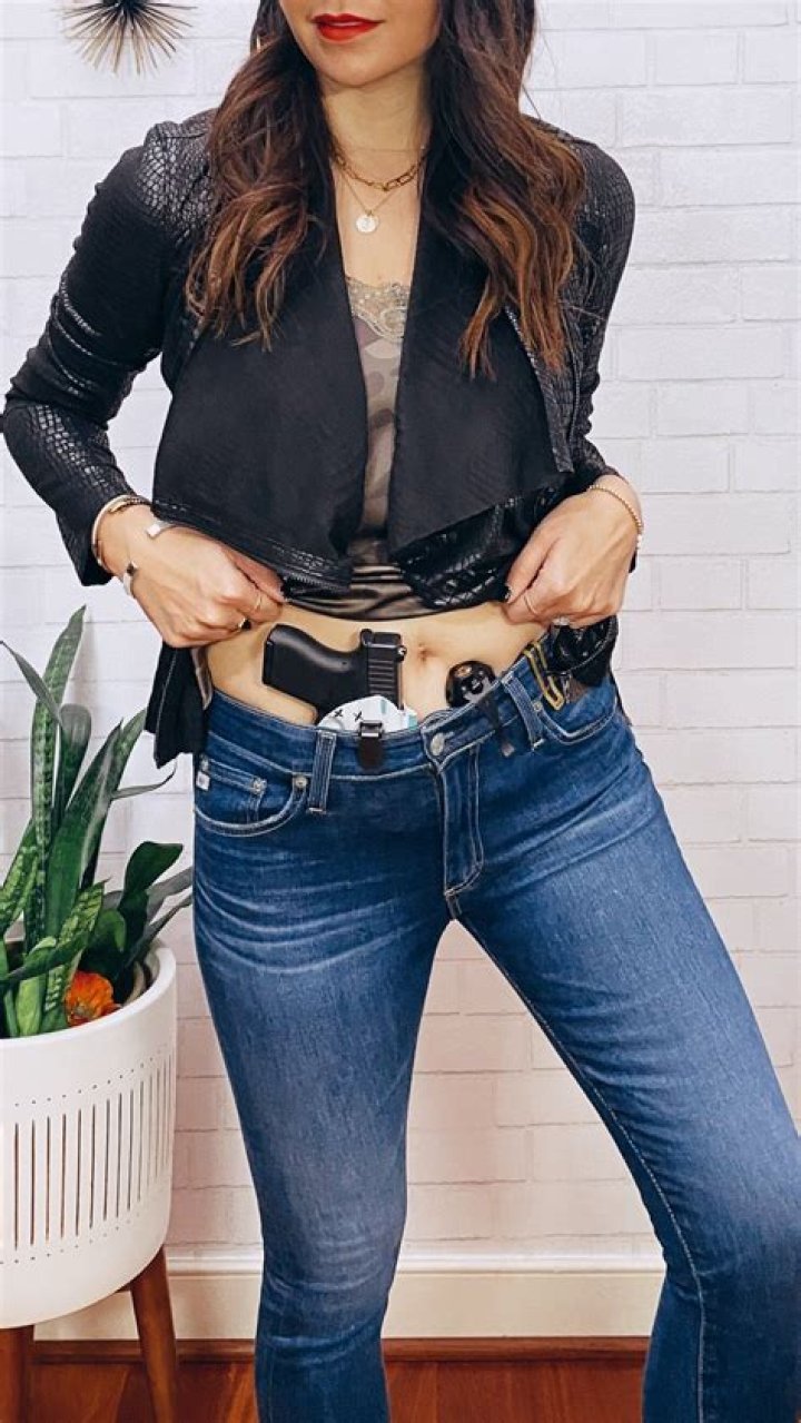 Concealed Carry Clothing for Women: Stay Safe, Stay Stylish