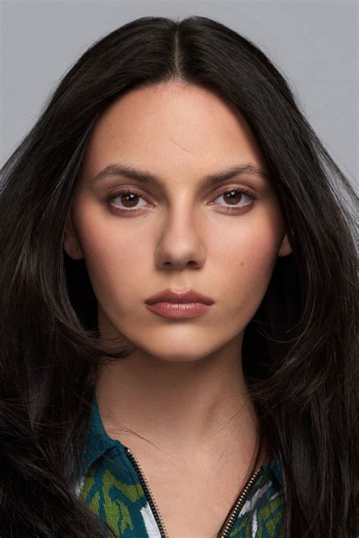 Dafne Keen Pictures: A Comprehensive Look at the Rising Star's Iconic Moments