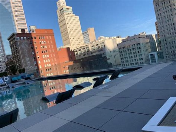 Dallas Hampton Inn Downtown: A Premier Destination for Travelers