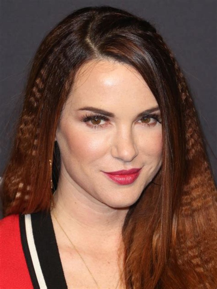 Danneel Ackles Age: A Comprehensive Look at the Life and Career of This Talented Actress