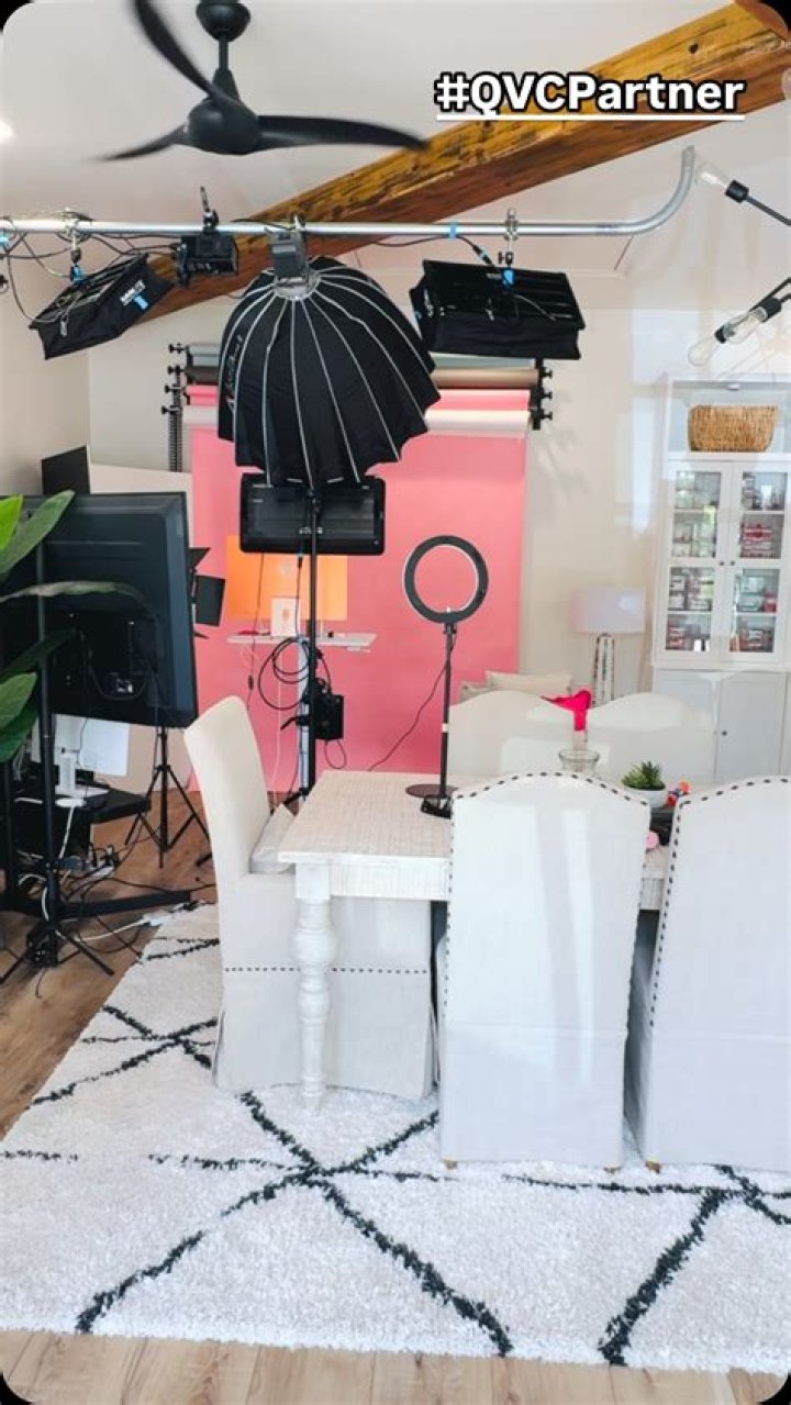 Deep Stories About Love: Unveiling the Depths of Human Emotions