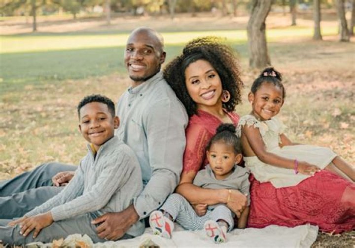 Who is Demeco Ryans Wife? Exploring the Life and Story Behind the Scenes