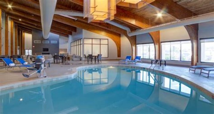 DoubleTree by Hilton Harrisonburg: Your Ultimate Destination for Comfort and Luxury