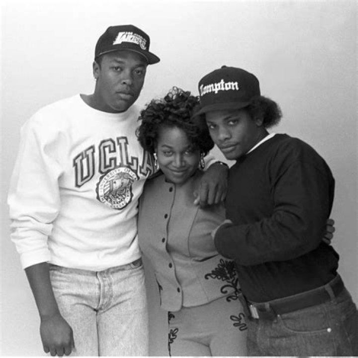 Dr. Dre & Michel'le: The Untold Story of Their Turbulent Love Affair