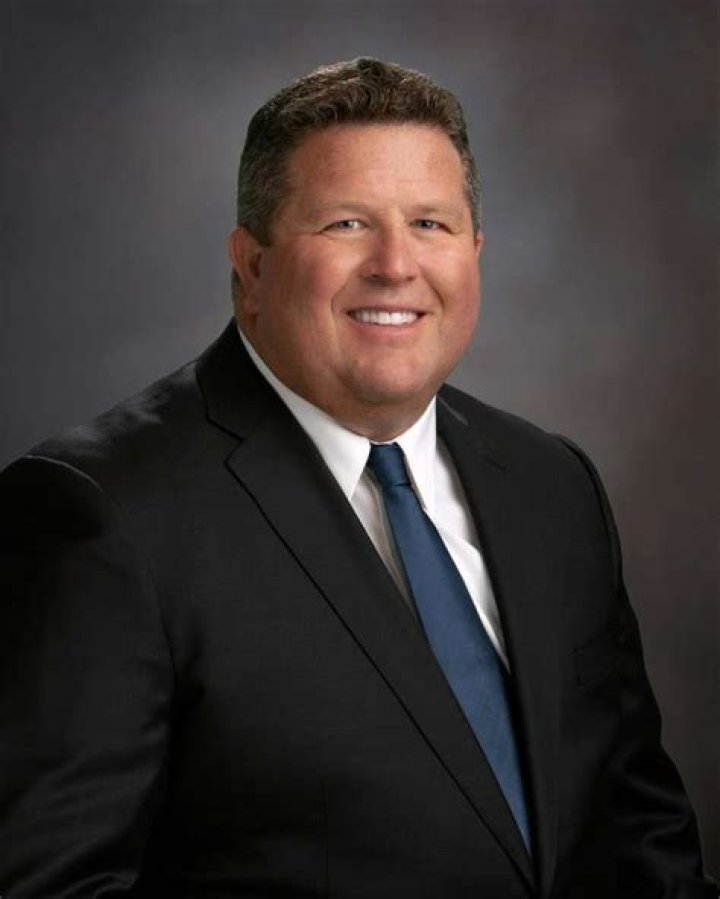 Dravenebastian Bennington: The Rising Star Redefining Music