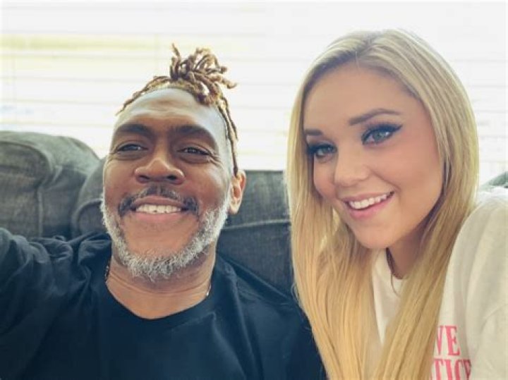 Dredd Twitter: Unveiling the Phenomenon of the Internet's Favorite Anonymous Persona