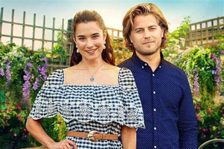 Is Edward Ruttle Married? Unveiling the Truth Behind His Personal Life