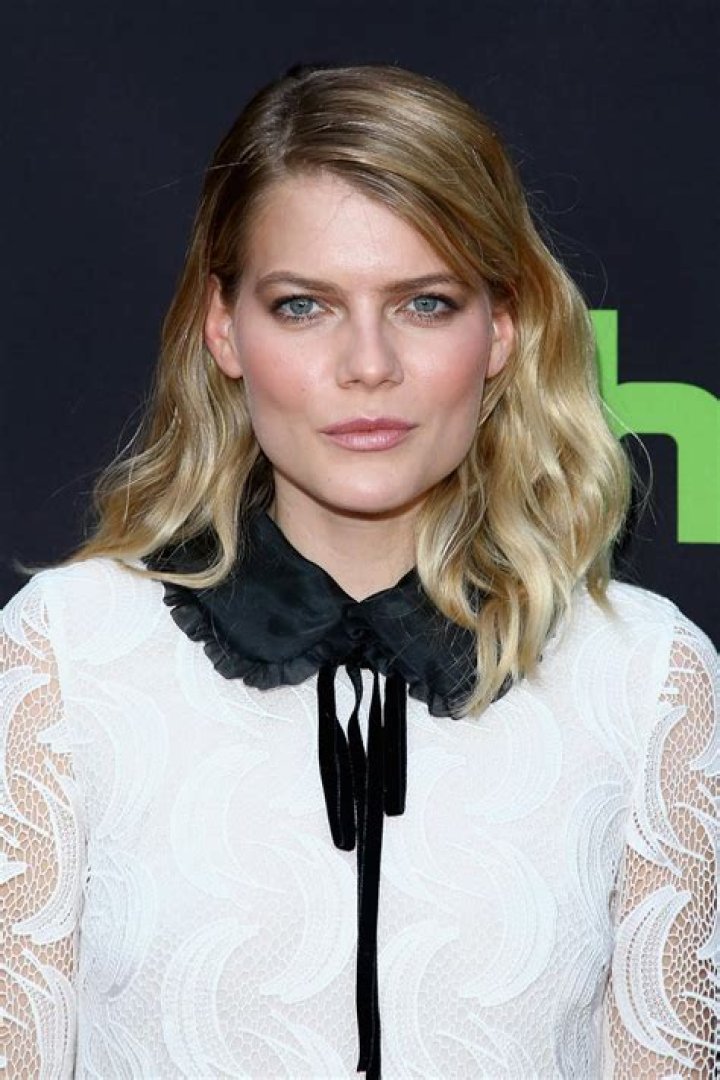 Emma Greenwell: Rising Star in the Entertainment Industry