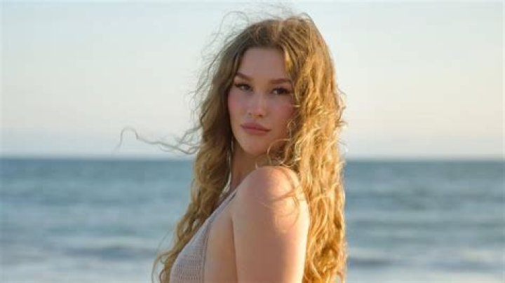 Eromeondra Blust: The Rising Star in the World of Entertainment