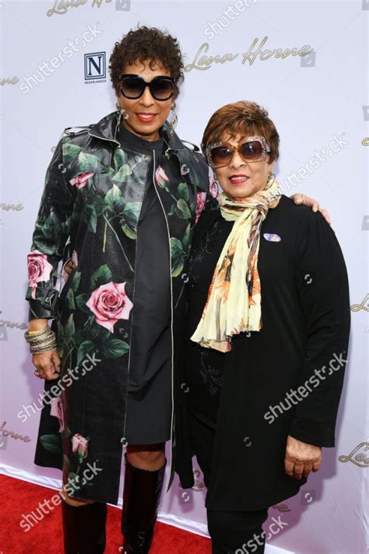 Evelyn Tunie: Unveiling the Life, Career, and Achievements of a Rising Star