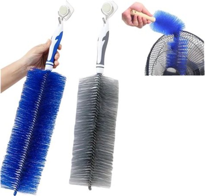 German Shepherd Grooming: Why a High-Quality Hedding Brush is Essential