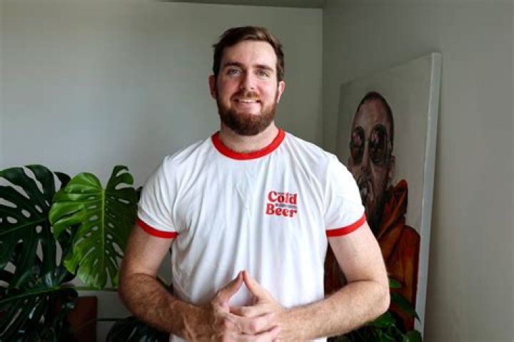 Grithmaster: The Ultimate Guide to Mastering the Art of Grip Strength