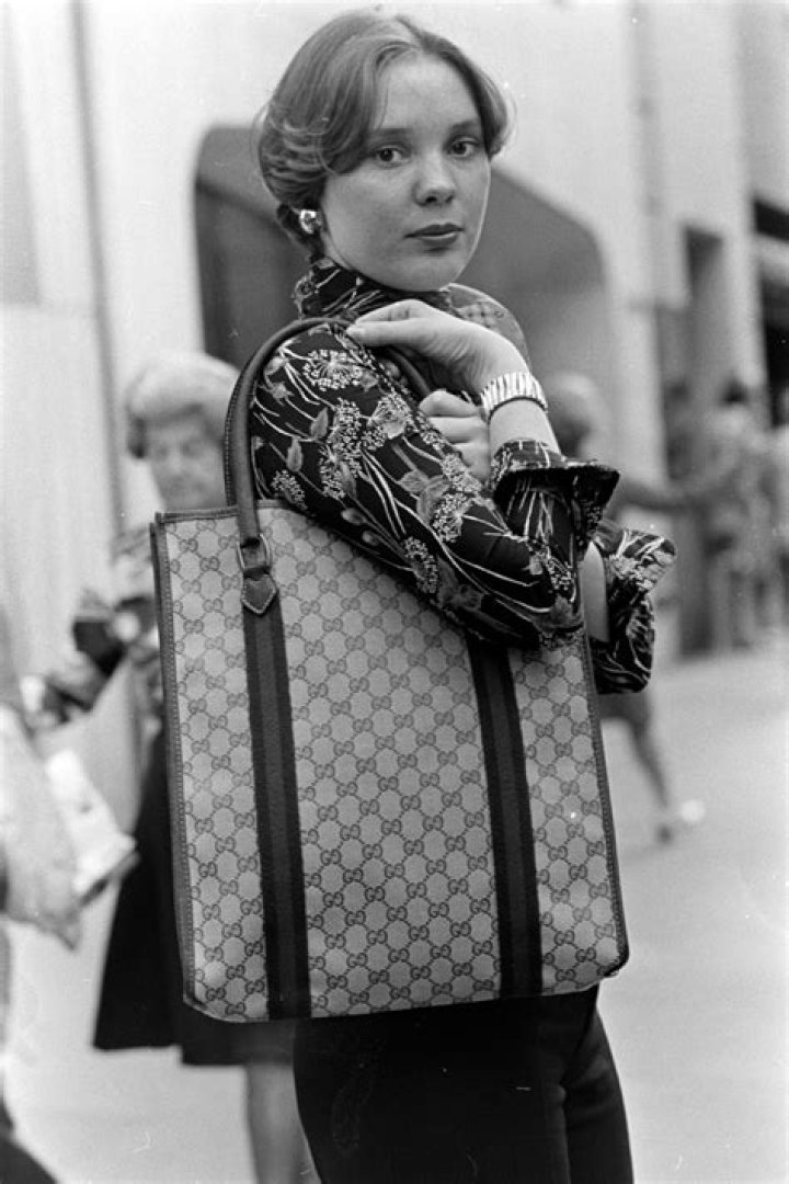 Gucci Owners: Unveiling the Powerhouses Behind the Iconic Brand