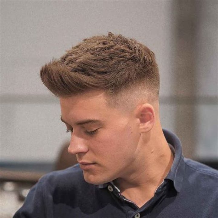 Hairstyles with a Quiff: The Ultimate Guide to Styling and Maintaining This Iconic Look