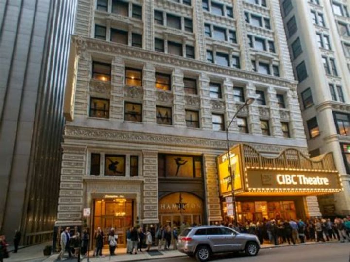 Hampton Inn Majestic Chicago Theatre District: Your Premier Stay in the Heart of the Windy City