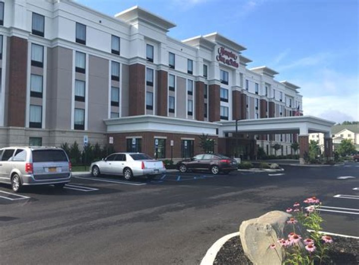 Experience the Comfort and Hospitality of Hampton Inn Newburgh