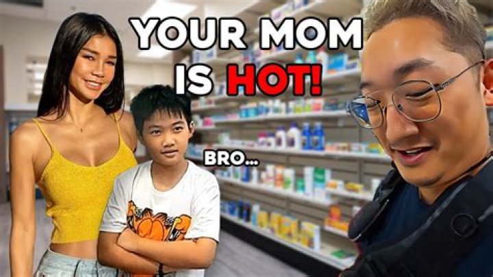 Heartwarming Moments Captured: The Kid and His Mom on CCTV Video