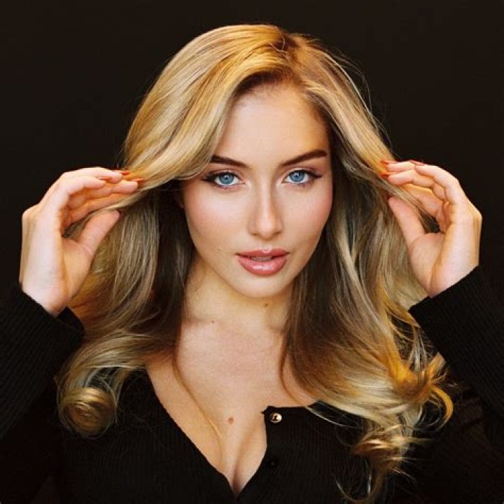 Heloisehut Naked: A Comprehensive Exploration of the Controversial Topic