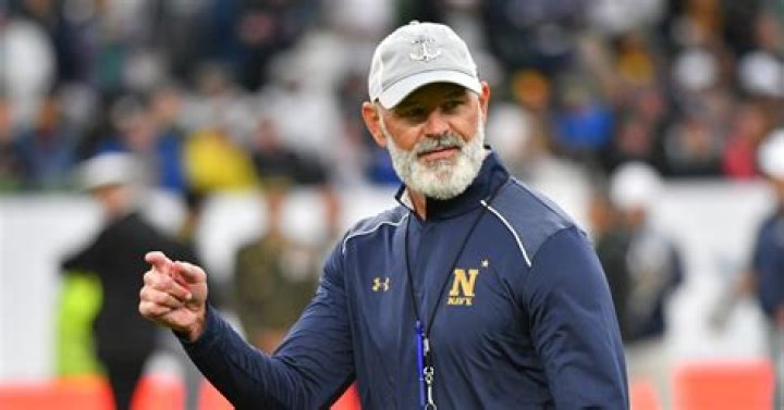 The Rich History of Notre Dame Football Coaches: A Comprehensive Look