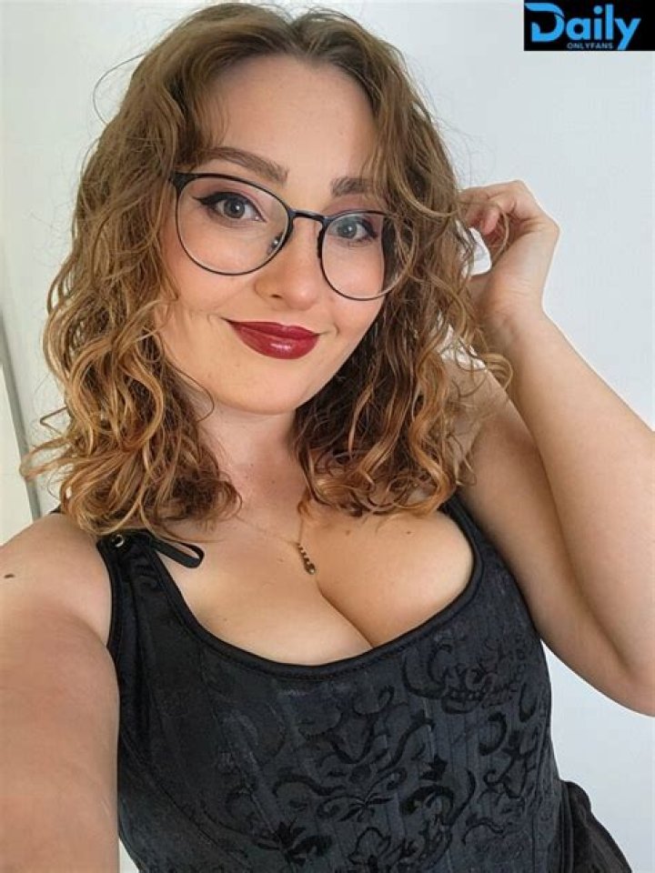 Hollbabe Leaked OnlyFans: A Comprehensive Guide to Understanding the Controversy