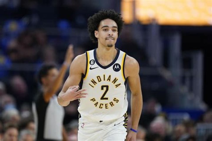 How Old Is Andrew McCarthy? A Comprehensive Guide to the Iconic Actor's Life and Career