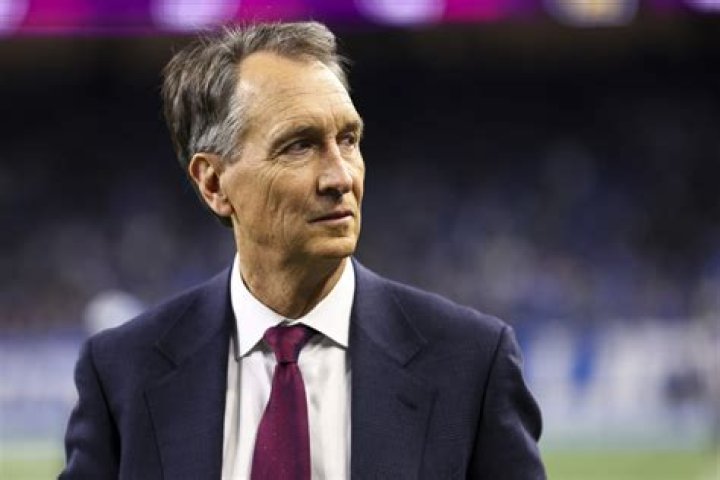 How Old Is Cris Collinsworth: A Comprehensive Guide to the Iconic Sports Broadcaster