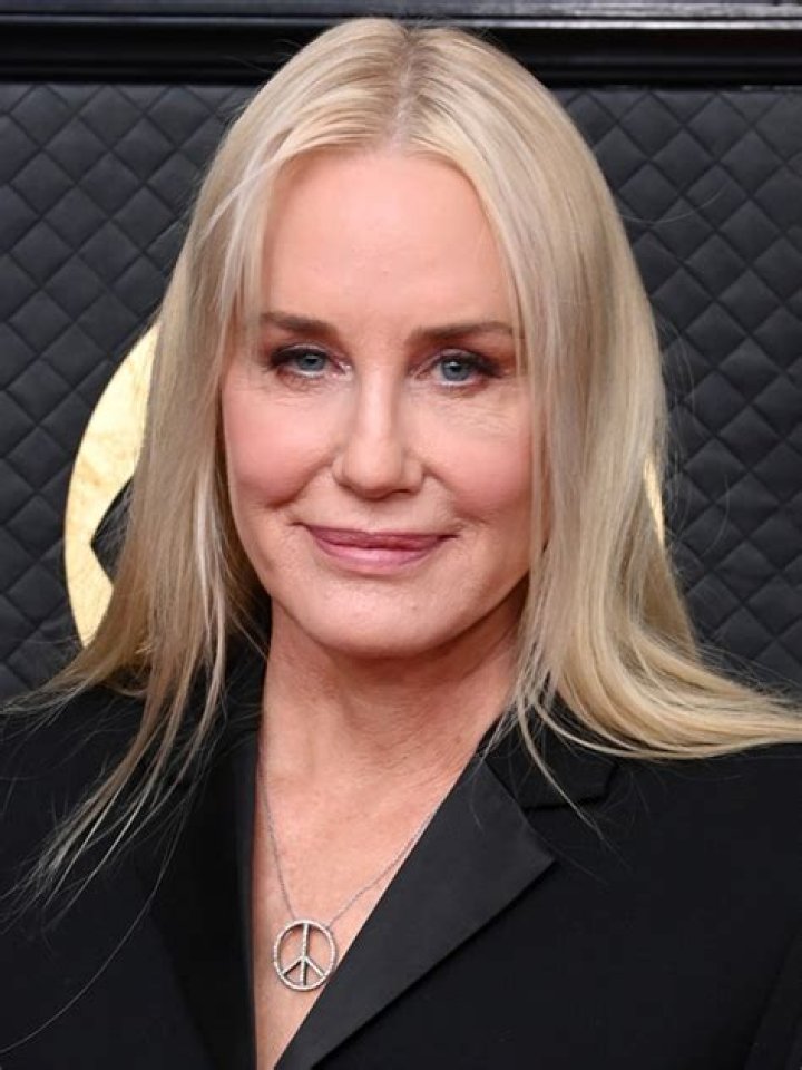 How Old is Daryl Hannah? A Comprehensive Look at Her Life, Career, and Impact