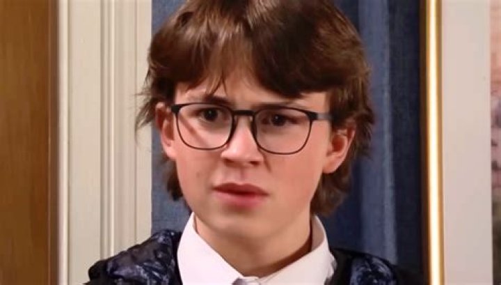 How Old is Jason Schwartzman: A Comprehensive Guide to His Life and Career