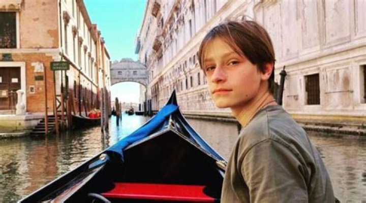 Ronald Kurzawa: A Detailed Exploration into His Age, Career, and Impact