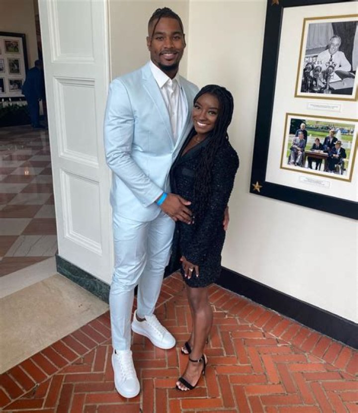 How Tall is Simone Biles' Husband? A Comprehensive Guide