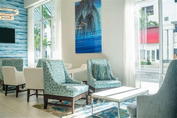 Hyatt Place West Palm Beach: The Ultimate Downtown Experience